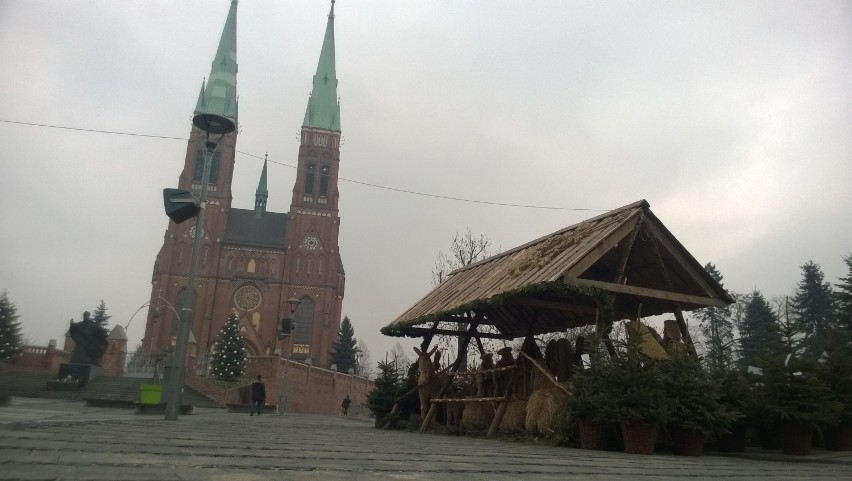 Wyjątkowa szopka bożonarodzeniowa znów stanęła pod rybnicką...