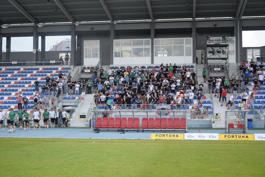 Fortuna 1 Liga. Kilkuset kibiców Radomiaka na sobotnim treningu radomskich piłkarzy (ZDJĘCIA)