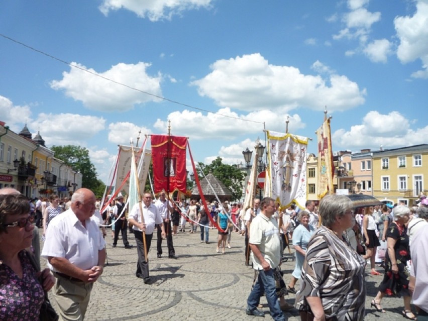 Boże Ciało 2014: Procesja przeszła ulicami Chełma (zdjęcia)