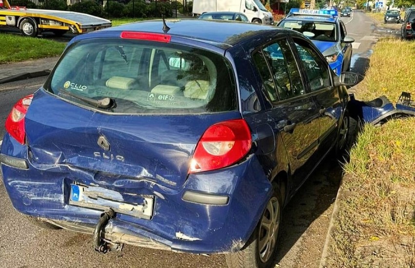 Wypadek na ulicy Wyszyńskiego w Radomsku. 19-latka z bmw nie zachowała bezpiecznej odległości, trzy pojazdy uszkodzone