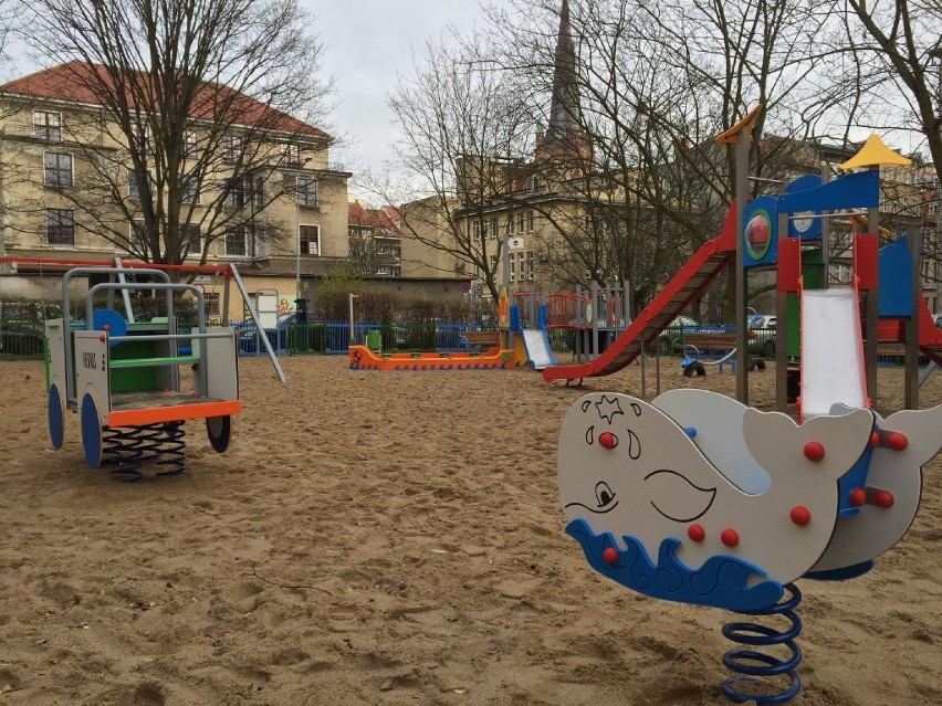 Nowy plac zabaw w centrum Szczecina [zdjęcia]