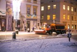 Zima zaatakowała Kraków. Pługi wyjechały                              