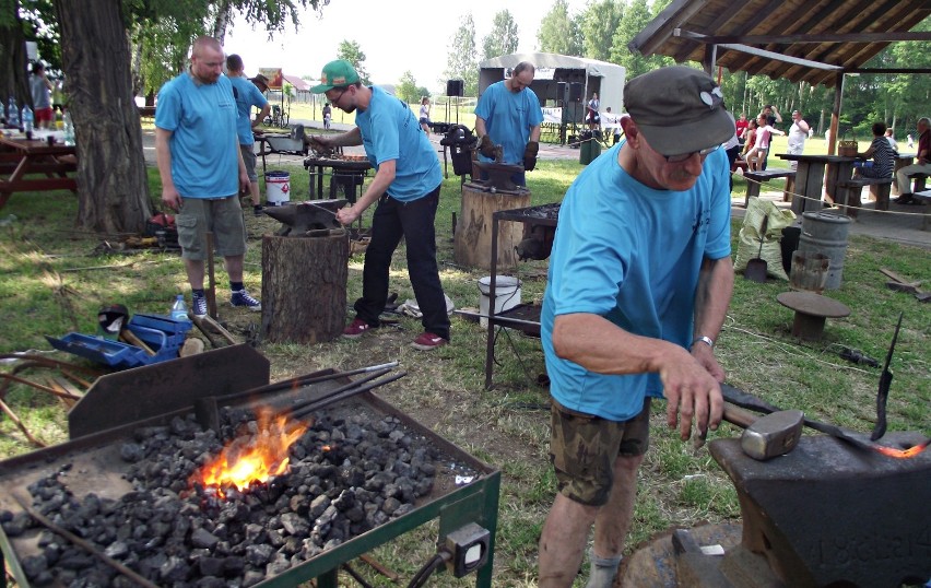 V Turniej Kowalski. II Mistrzostwa Wielkopolski w Kowalstwie - Nądnia 2015 [Fotorelacja]