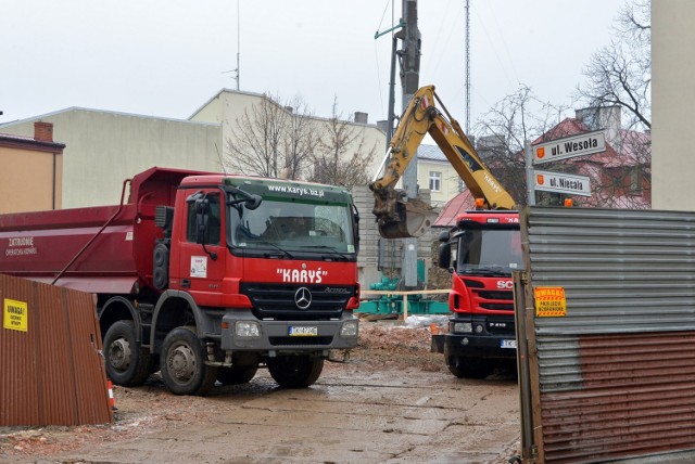 Ulica Wesoła an wysokości ulicy Niecałej będzie nieprzejezdna w ten piątek i każdy następny i we wtorki do końca roku.