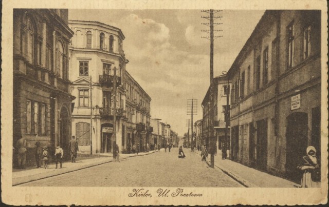 Zobaczcie archiwalne zdjęcia kieleckich ulic. Fotografie pochodzą z Muzeum Historii Kielc. W galerii znajdziecie też nowe zdjęcia tych miejsc, więc możecie porównać jak zmieniły się na przestrzeni lat.

Zobacz więcej na kolejnych slajdach>>>