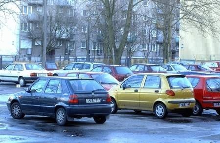 Ten parking jest ubezpieczony. Jego właściciel zapewnia, że...