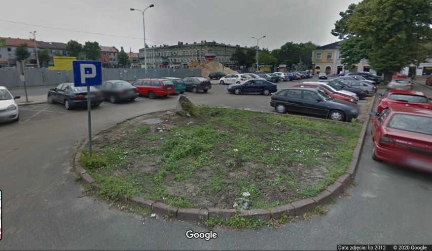 Plac Kościuszki w Tomaszowie Maz. na Google Street View. Czeka nas podróż w czasie [ZDJĘCIA]