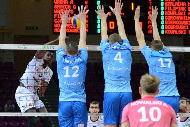 6.01.2018 warszawa torwar siatkowka plusliga rozgywki mecz onico warszawa luczniczka bydgoszcz sharon vernon evans 
fot. sylwia dabrowa / polska press