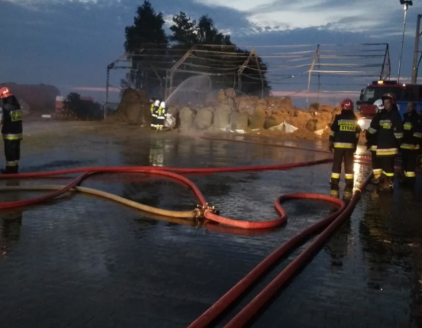 Pożar gasiło 7 zastępów strażaków