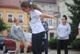 Street beat w Kościanie - taniec w szkołach i na Rynku