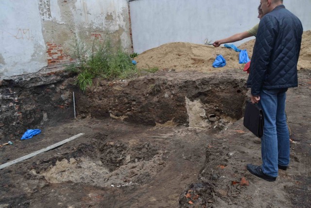 Lębork. Podczas budowy znaleziono ludzkie kości