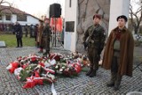 Święto Niepodległości w Bielsku-Białej. Msza w intencji  Ojczyzny, apel pamięci i salwa honorowa na Cmentarzu Wojskowym