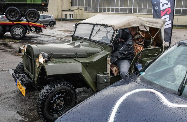 Po raz czwarty Retro Karawana WOŚP wyruszyła z Bydgoszczy w niedzielę (30 stycznia 2022) z parkingu przy ul. Pileckiego koło Pesy. Samochody wyruszyły w trasę, której metą o godz. 17 będzie bydgoski Torbyd. Można przyjść, zrobić sobie zdjęcie z autami, wrzucić datek do puszki WOŚP czy licytować. Czekają też niespodzianki!