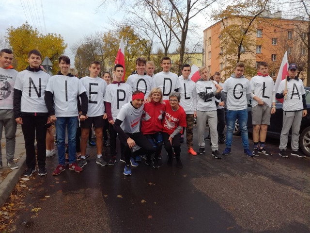 Bieg Niepodległości w SP nr 9 z mistrzynią świata w maratonie