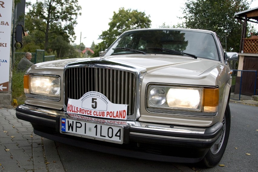 Jelenia Góra: Zlot Rolls-Royce &amp; Bentley Club Poland (ZDJĘCIA)