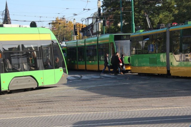 17-minutowe wstrzymanie ruchu po awarii tramwaju linii nr 3 ...