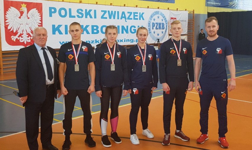 Hubert Stencel z Sycowa wicemistrzem Polski juniorów w kickboxingu. Gratulujemy!