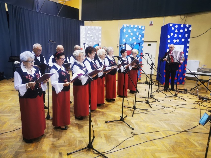 Przegląd Piosenki Patriotycznej "Matecznik" w Szadku