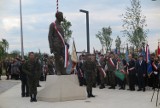 Witold Pilecki ma pomnik w Opolu. Żołnierz, ochotnik do Auschwitz, ofiara stalinowska. Jak nikt potrafił jednoczyć ludzi