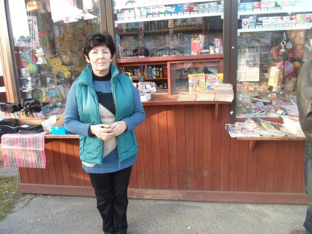 W Rzeczycy chcą się pozbyć kioskarki Bożeny Macioszek, która w kiosku pracuje od 1991 roku