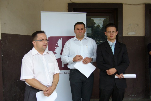 A. Radomski (od lewej), A. Nierychły i K. Skorobogaty z PJN