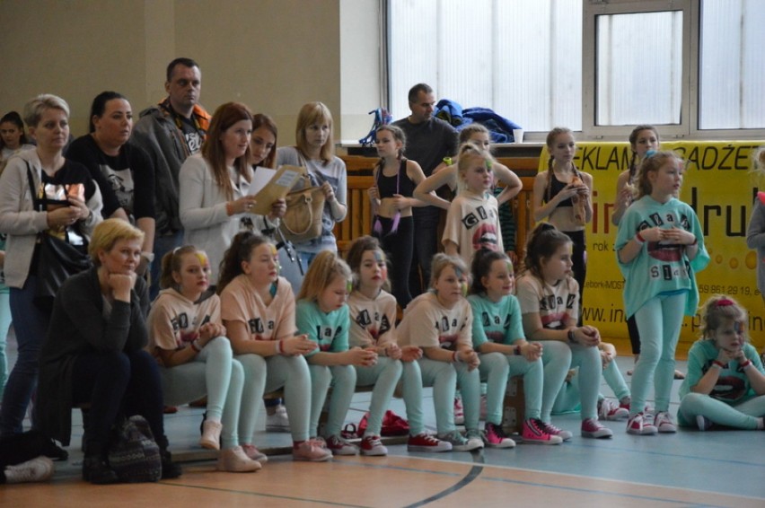 I Ogólnopolski Turniej Formacji Tanecznych Kaszubski Stolem w Kartuzach  WYNIKI, FOTO 1