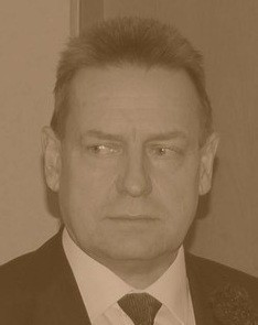 Zdzisław Czucha, burmistrz Kościerzyny
ŹLE