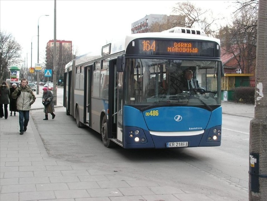 Poznań: MPK chce wydzierżawić 25 autobusów [ZDJĘCIA]