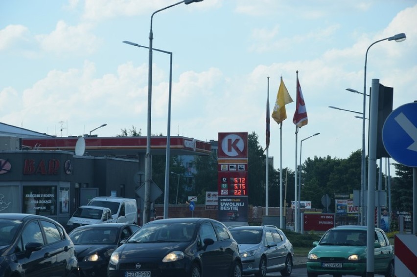 Ceny paliwa coraz wyższe. Ile trzeba zapłacić w Zduńskiej Woli?