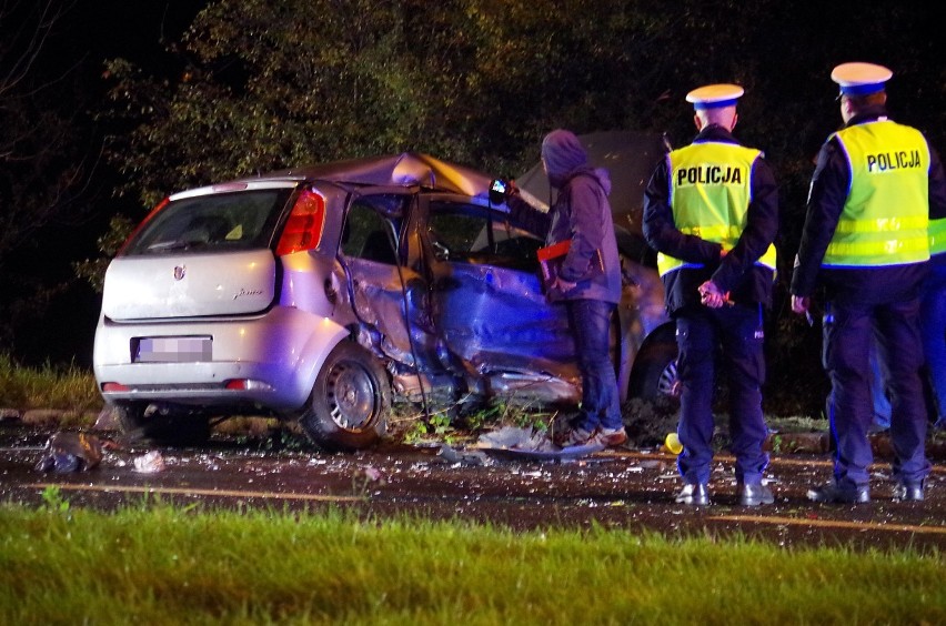 Tragiczny wypadek na Jaworzyńskiej w Legnicy. Nie żyje 10-letnie dziecko [ZDJĘCIA]