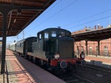 Pociągi retro ponownie zawitają do Brzegu. Warto w najbliższy weekend odwiedzić brzeski dworzec PKP