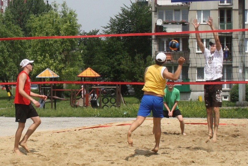 Sosnowiec: siatkarskie Grand Prix Zagórza dla Wesołych Krasnali (ZDJĘCIA)