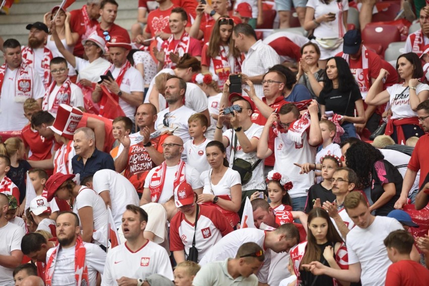 Polska - Izrael 4:0. Koncert Biało-czerwonych na Narodowym. Wspaniały doping kibiców
