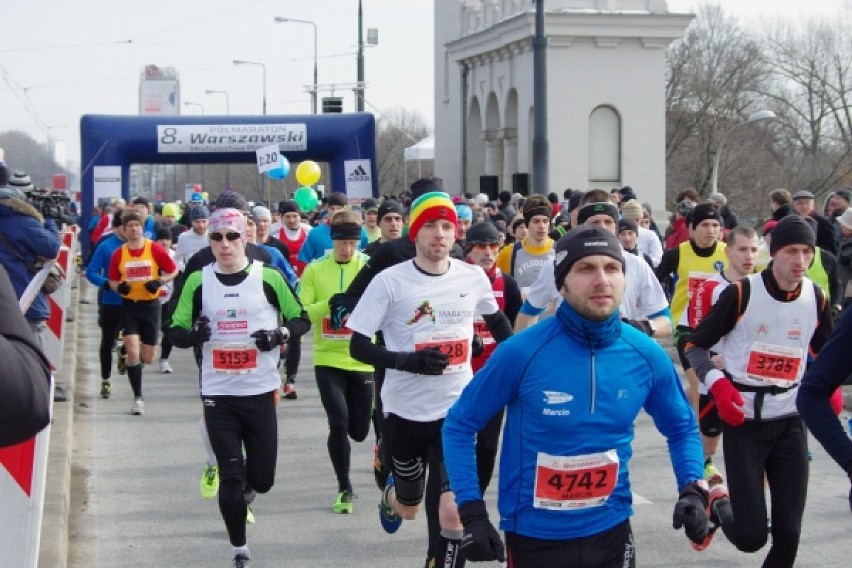 8 PÓŁMARATON WARSZAWSKI 2013 ZDJĘCIA UCZESTNIKÓW