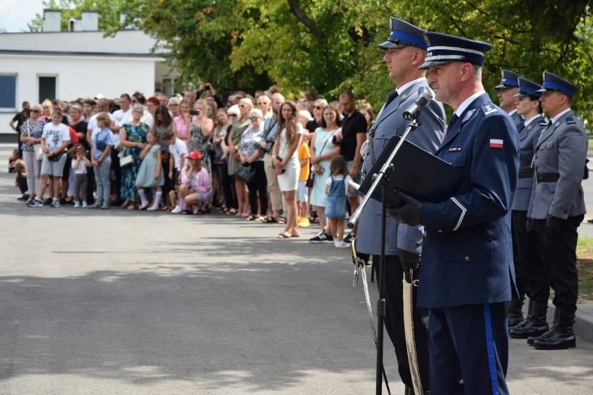 52 policjantów złożyło dziś ślubowanie w Rzeszowie. Wśród nich jest 18 kobiet