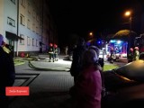 Lubliniec: interwencja strażaków w sprawie zadymienia i pożaru w bloku przy ul. Tysiąclecia 3. Co się stało? ZDJĘCIA