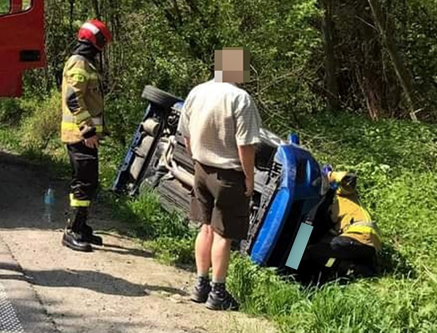 Groźnie wyglądający wypadek na drodze tuż za rogatkami Nowego Sącza