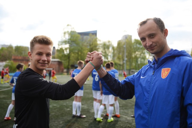 Football for Friendship. Cztery strony świata świętują Dzień Piłki Nożnej i Przyjaźni