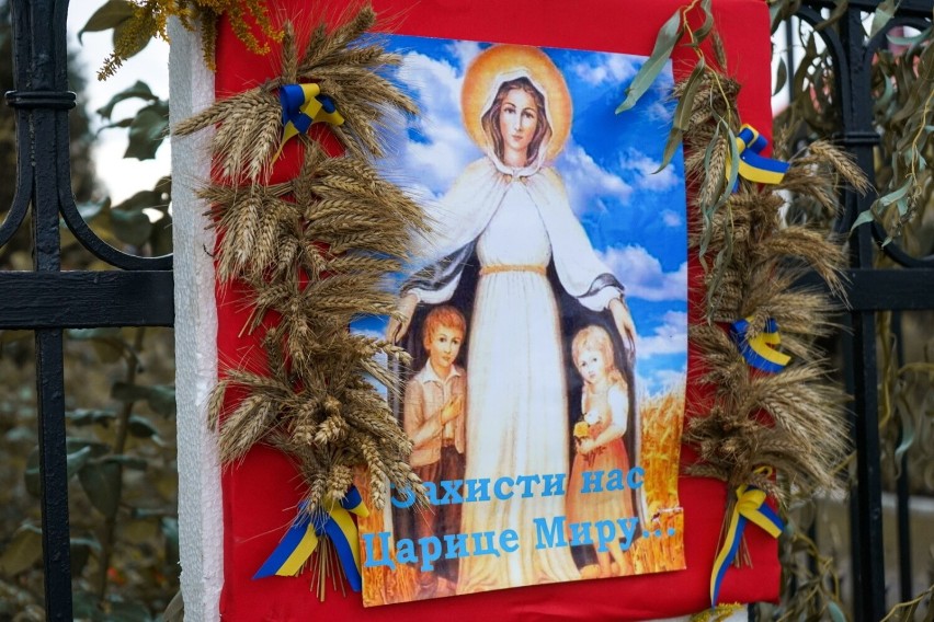 Ukraina. Dożynki Archidiecezjalne w Krysowicach niedaleko Przemyśla [ZDJĘCIA]