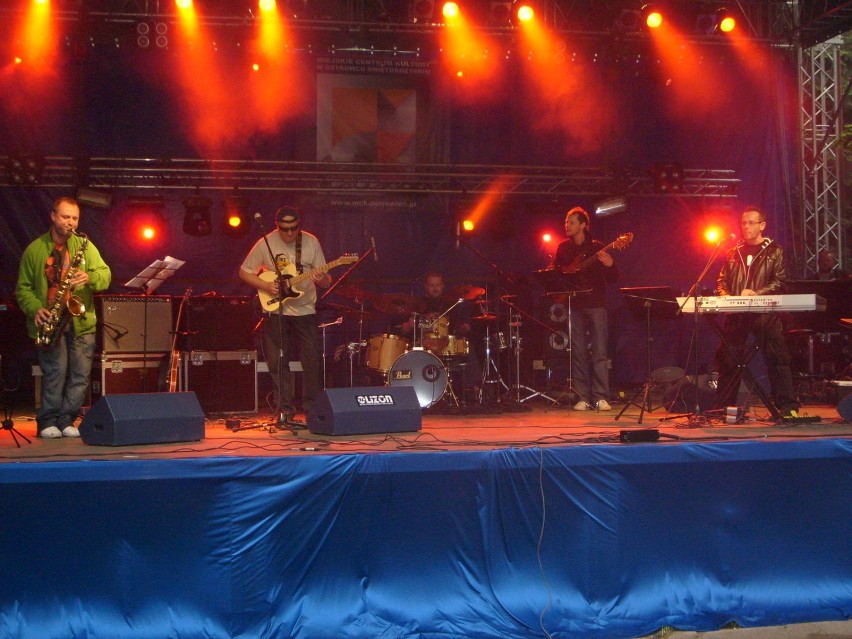 Andrzej Chochół (drugi od lewej) i zespół Funk Collective.