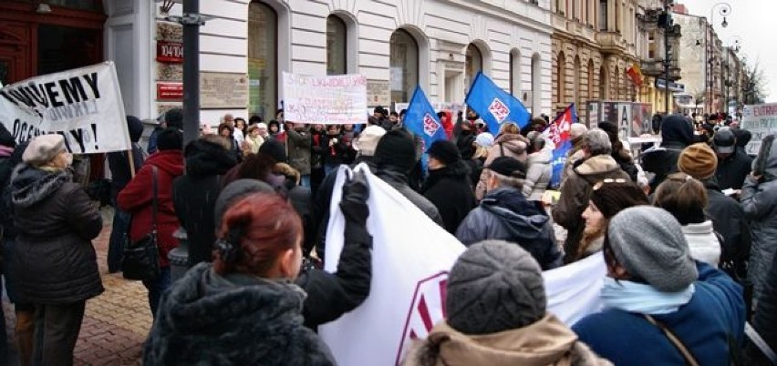 Manifestacja 21 lutego 2011 roku przed Urzędem Miasta Łodzi...