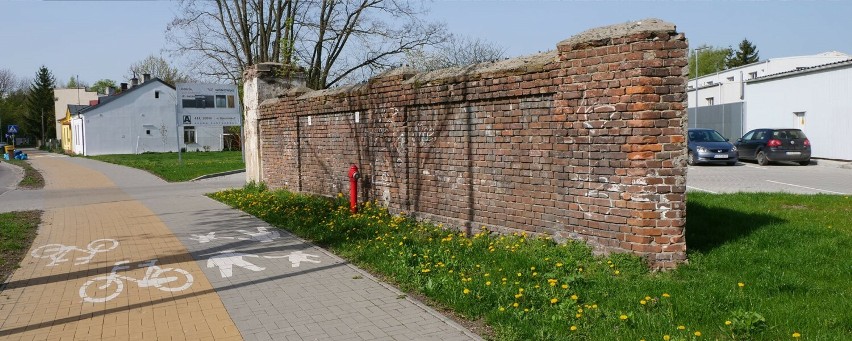 Będzie renowacja zabytkowego muru Adolfa Dauman przy ul....