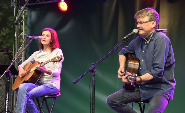 Gwiazdą 42. Pieśniobrania Żeglarskiego z plasterkiem cytryny był duet Dominika Żukowska i Andrzej Korycki. Artyści zagrali i zaśpiewali piosenki żeglarskie.