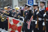 Święto 3 Maja w Gdyni. Defilada do pomnika Konstytucji 3 maja i salut ORP Błyskawica [zdjęcia]