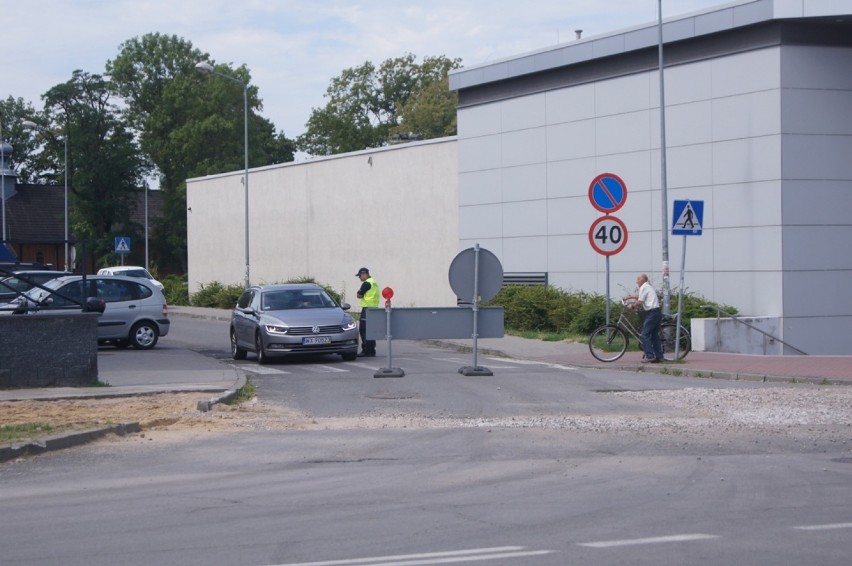 Nowa organizacja ruchu w centrum Radomska. Skrzyżowanie...