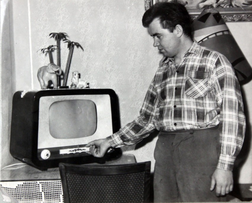 Telewizor w mieszkaniu państwa Tabisiów, 1967 r.