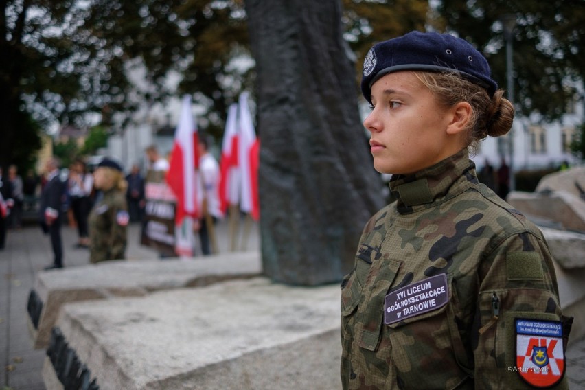 Tarnów. Dzień Sybiraka pod Pomnikiem Ofiar Stalinizmu [ZDJĘCIA]