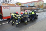 Zderzenie na skrzyżowaniu Wojska Polskiego i Armii Krajowej w Głogowie [ZDJĘCIA]