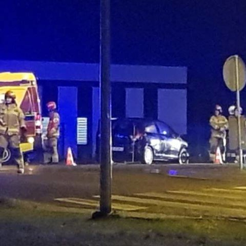 Dwa samochody zderzyły się w Stryszku pod Bydgoszczą.