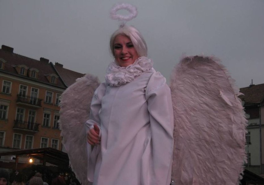 Polski rekord Guinnessa w największej liczbie aniołów...